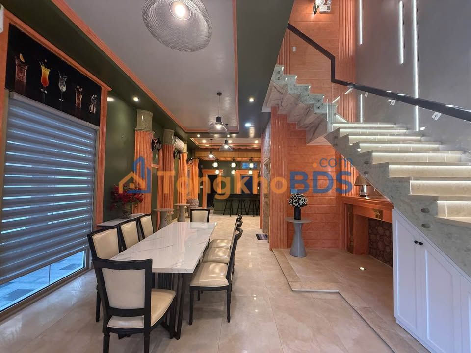 Shophouse Regal Pavilon Hai Chau 120m² 65tr - Mặt tiền kinh doanh