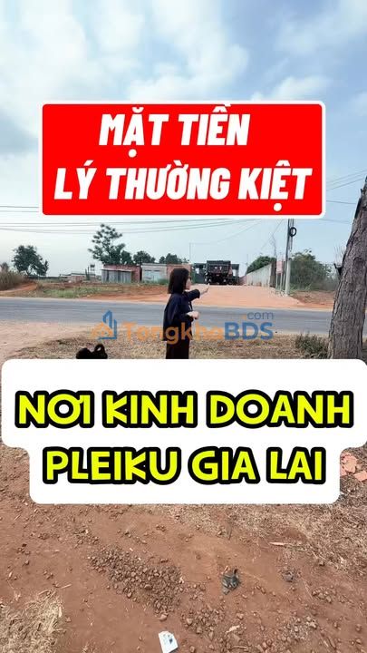 Nhà phố Pleiku Lý Thường Kiệt 300m² 400 triệu - Mặt tiền kinh doanh