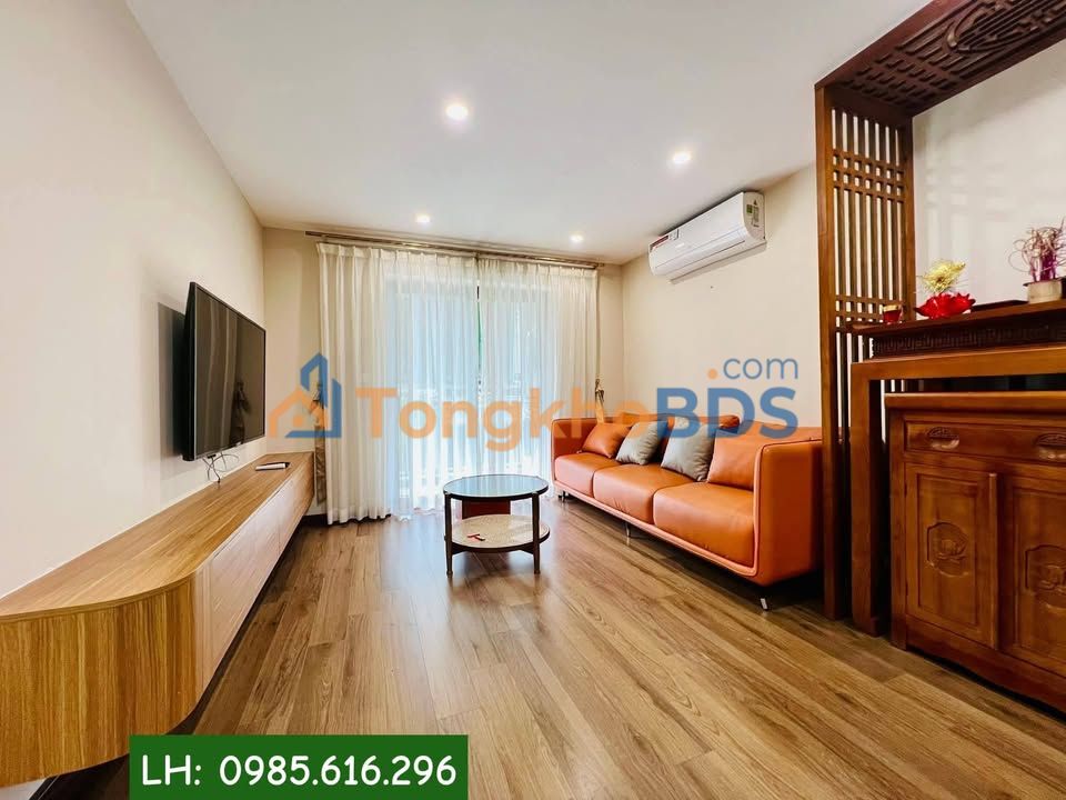 Căn hộ Hoàng Hoa Thám, Ba Đình 72m² 7 tỷ - Bàn giao ngay