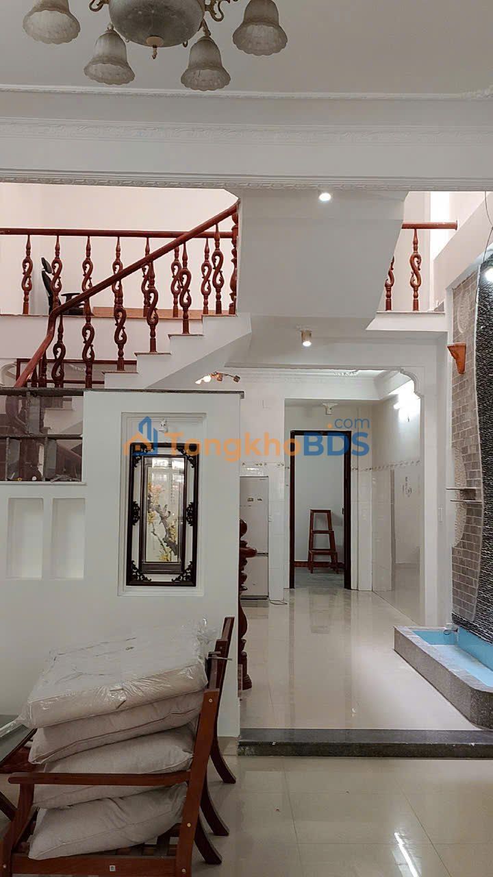 FrontHouseForRent My An 4PN Thoa thuan - Sẵn sàng ở ngay