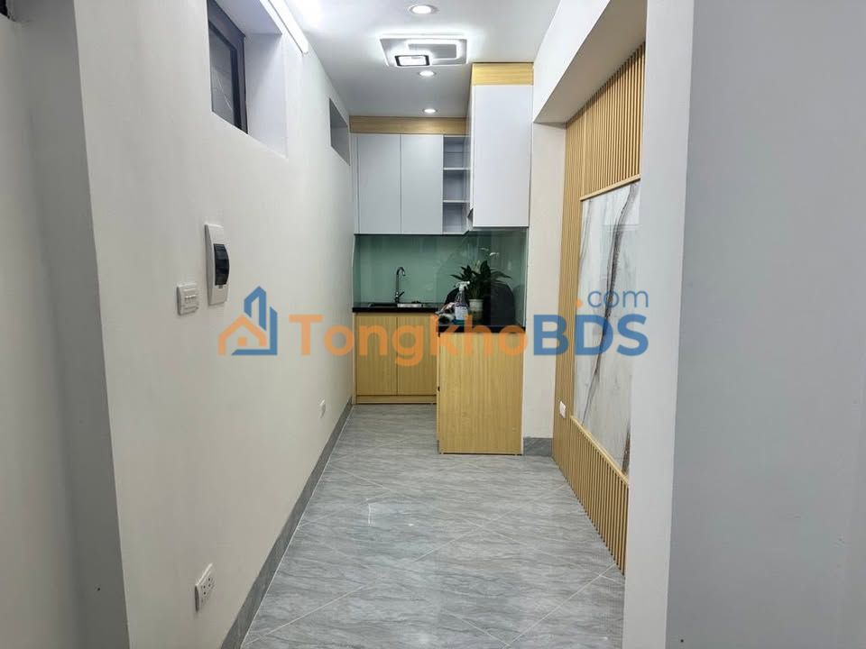 Nhà Minh Khai 18m² giá 3,35 tỷ - Sẵn sàng ở ngay