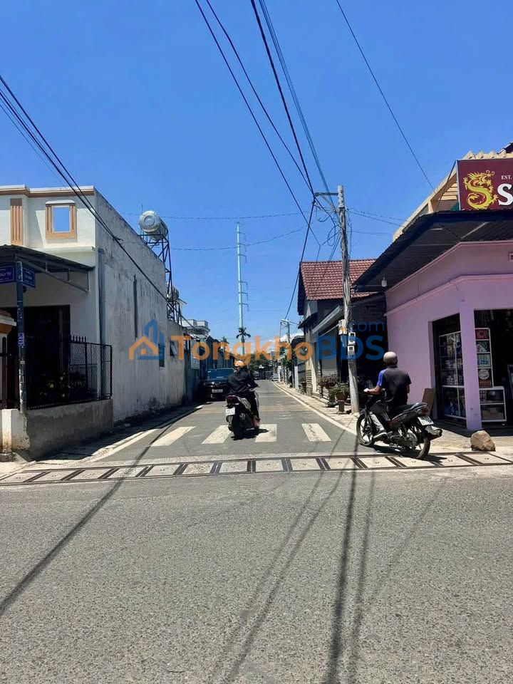 Nhà riêng Liên Nghĩa 243m² giá 5.5 tỷ - Chính chủ bán