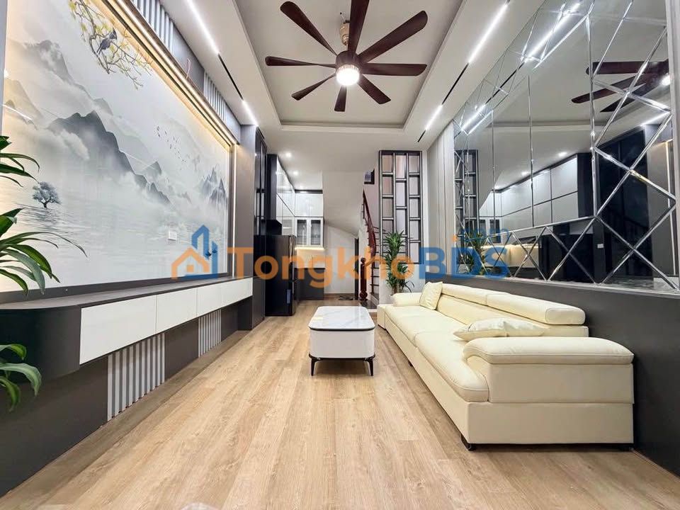Nhà Đại La Q.Hai Bà Trưng 42m² 10.86 tỷ - Sẵn sàng ở ngay