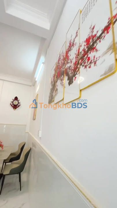 Nhà góc Quang Trung Ninh Kiều 123m² giá 4.7 tỷ - Ô tô vào tận nhà