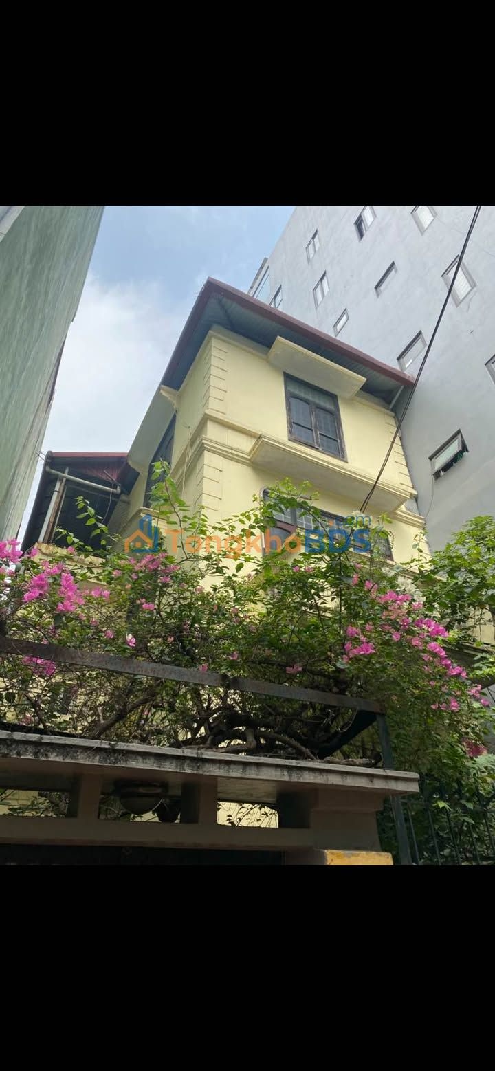 Nhà Đội Cấn Ba Đình 150m² 32 tỷ - Chính chủ bán