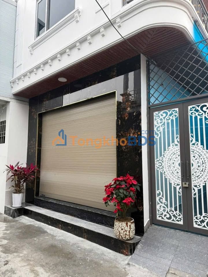 Nhà Minh Khai Hồng Bàng 62m² 2,85 tỷ - Ô tô vào tận nhà