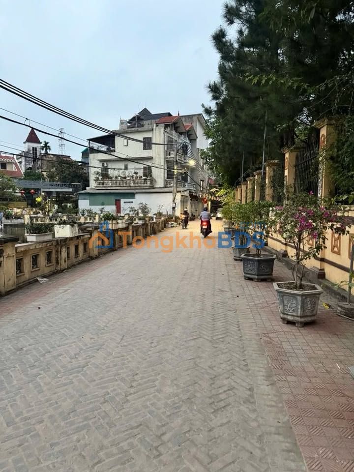 Đất Phường Đông Ngạc 43m² 8 tỷ - Sổ đỏ chính chủ