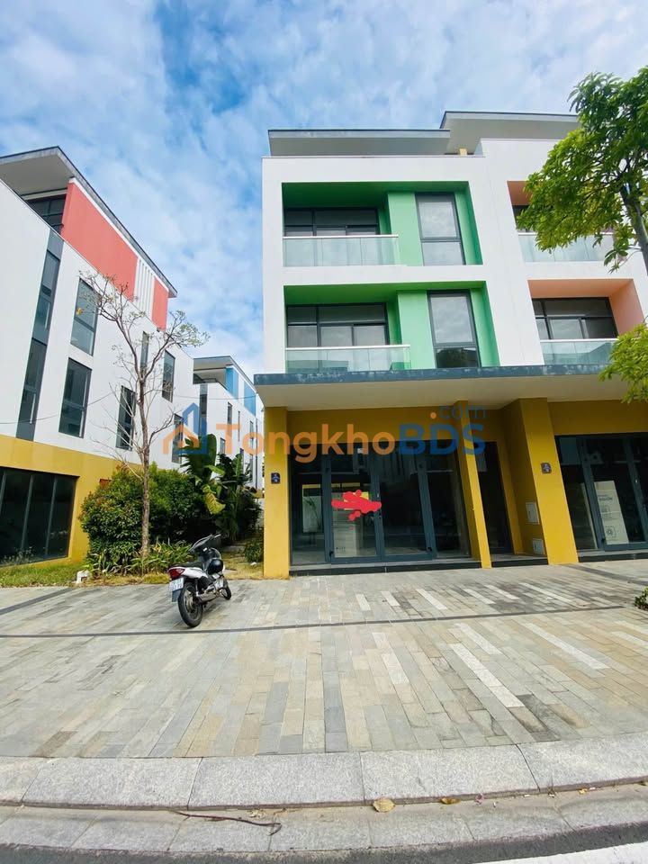 Townhouse An Thới Phú Quốc 162m2 giá 10 tỷ - Mặt tiền kinh doanh