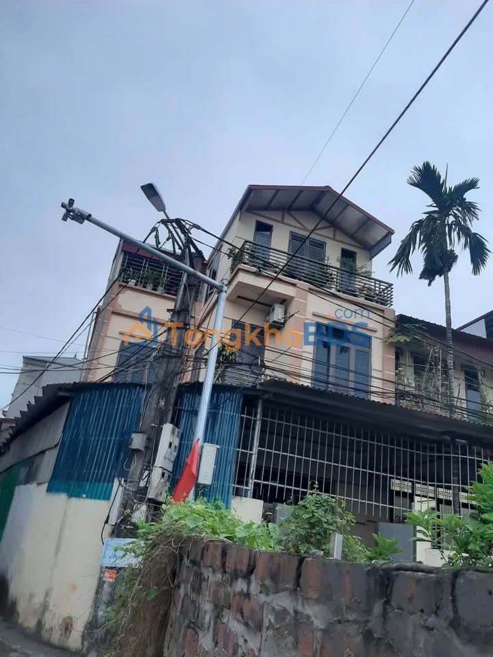 Nhà Đống Đa Vĩnh Yên 140m² 4 tỷ - Ô tô vào tận nhà