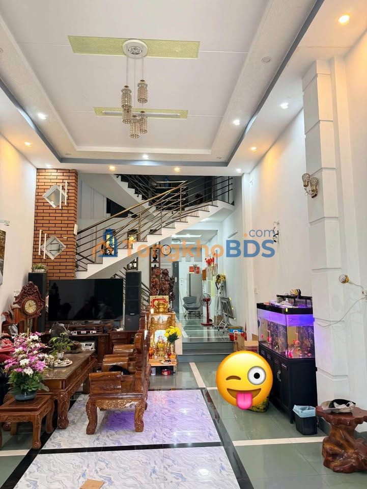 Nhà riêng Quốc Lộ 1A Diêu Trì 130m² giá 6 tỷ - Ô tô vào tận nhà