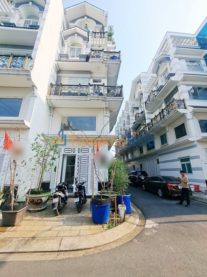 Nhà góc Lux Garden 62m² An Dương Vương - Sẵn ở ngay