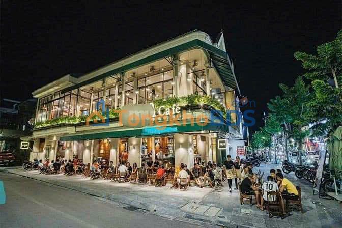 Nhà mặt phố Nguyễn Khánh Toàn 180m²/tầng - Cho thuê ngay