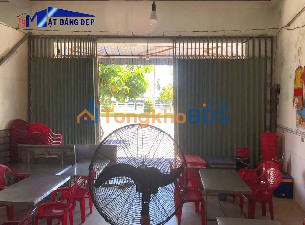 Mặt bằng Bờ Kè Hà Ra 42m² giá 8 triệu - Mặt tiền kinh doanh