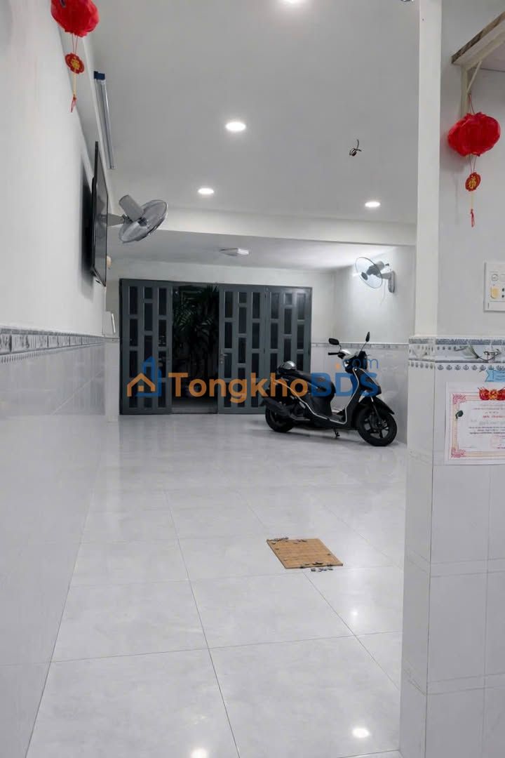 Nhà Nguyễn Trọng Tuyển Phú Nhuận 57m2 7,39 tỷ - Vị trí đẹp