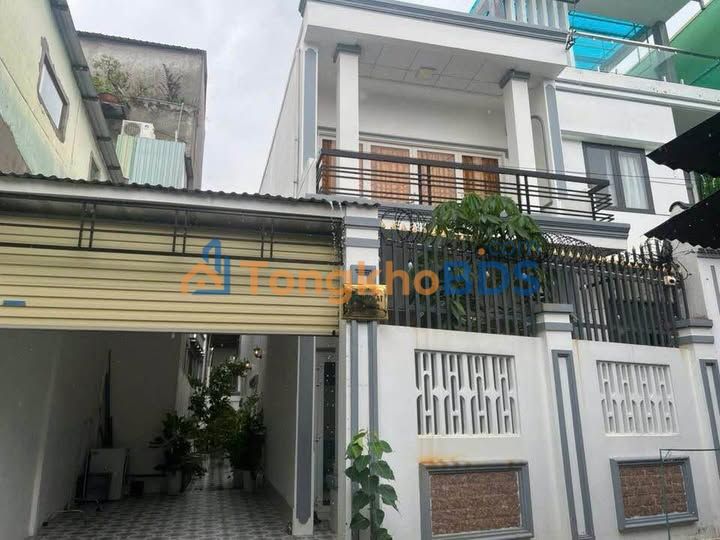 Nhà riêng Vĩnh Long P.1 163m2 4.5 tỷ - Oto vào tận nhà