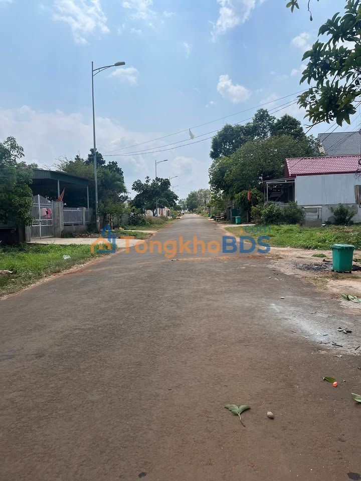 Đất nền Kiến Đức Đắk R'Lấp 240m² 900 triệu - Giá tốt hiếm có