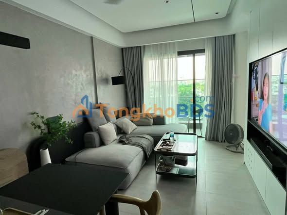 Căn hộ De La Sol Q4 74m² - view đẹp, nối Q1, sẵn ở