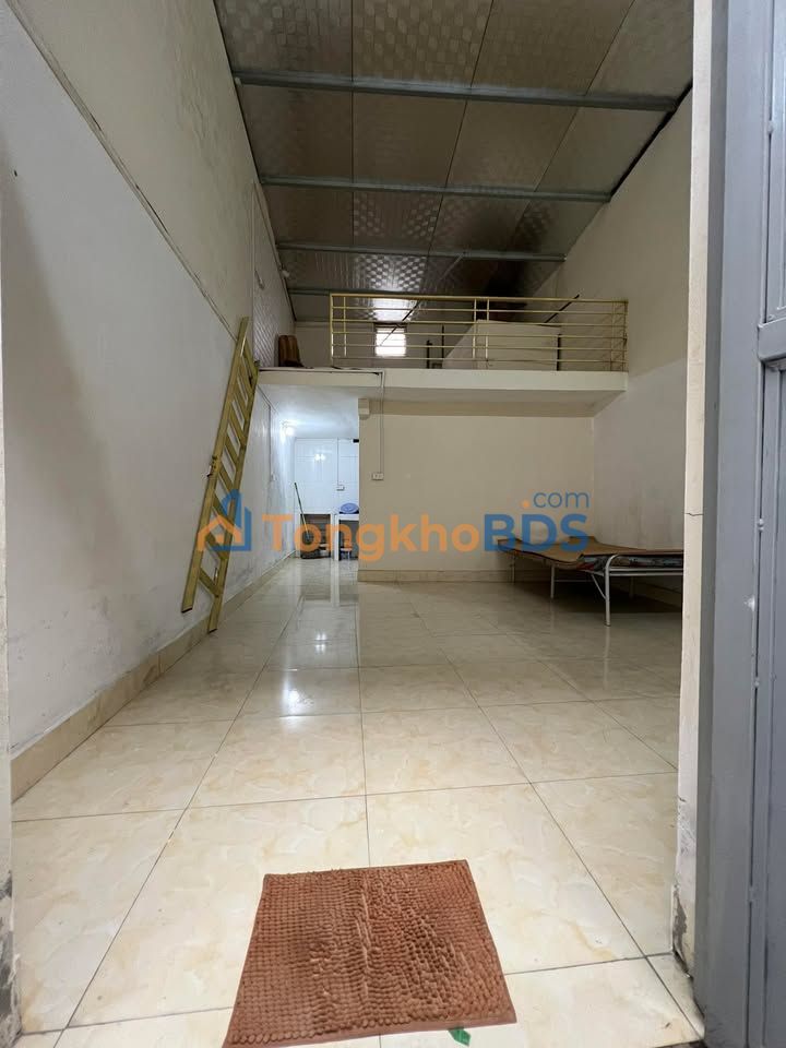 Nhà cấp 4 Tả Thanh Oai 36m² - Sẵn sàng ở ngay, an ninh tốt
