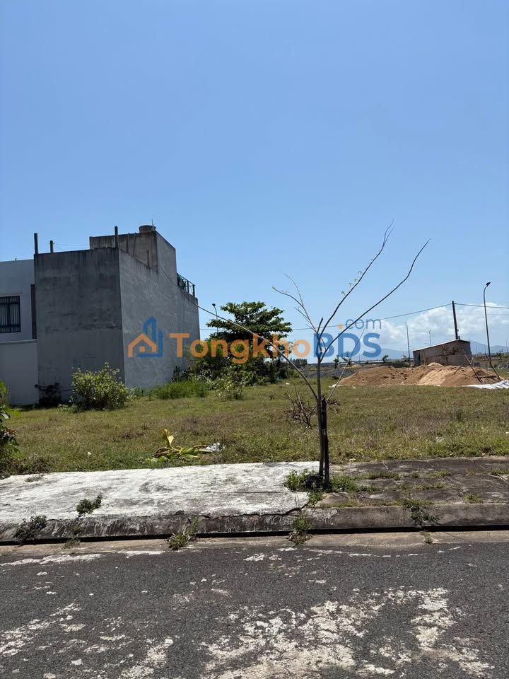 Đất nền Võ Thị Sáu Tuy Hòa 100m² 2.3 tỷ - Sổ đỏ chính chủ