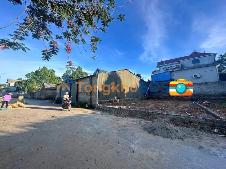 Đất nền Đông Yên Quốc Oai 100m² 3 tỷ - Đất thổ cư 100%