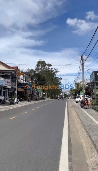 Nhà mặt tiền Hai Bà Trưng Đà Lạt 141m² 15 tỷ - Ô tô vào tận nhà