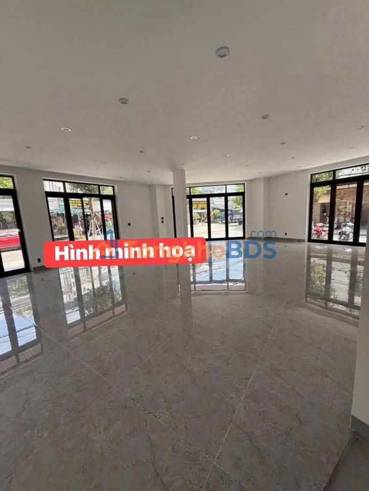 Nhà mặt tiền Hòa Xuân 60m² 12 triệu - Kinh doanh ngay