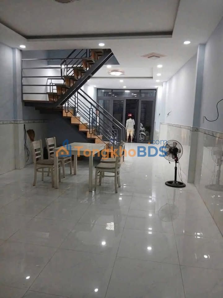 Nhà riêng Cộng Hòa P15 76m² 12 triệu - Sẵn sàng ở ngay