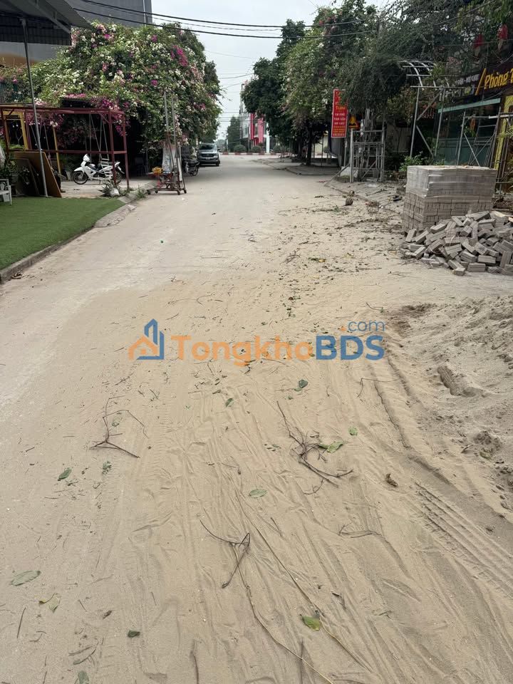 Nhà 4 tầng An Thịnh 83m2 4 tỷ - Chính chủ bán gấp