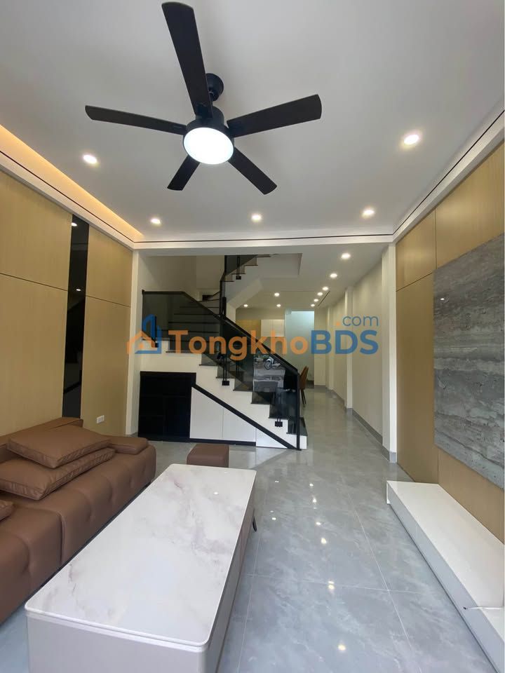 Nhà liền kề Ninh Sơn 50m² chính chủ giá thỏa thuận