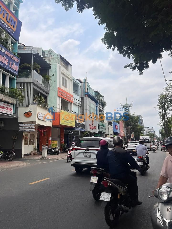 Nhà phố Lê Văn Sỹ Phú Nhuận 124m² 15 tỷ - Đầu tư sinh lời