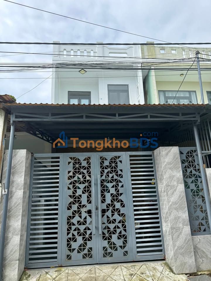 Nhà nguyên căn Huỳnh Bá Chánh 3PN 9 triệu - Sẵn sàng ở ngay