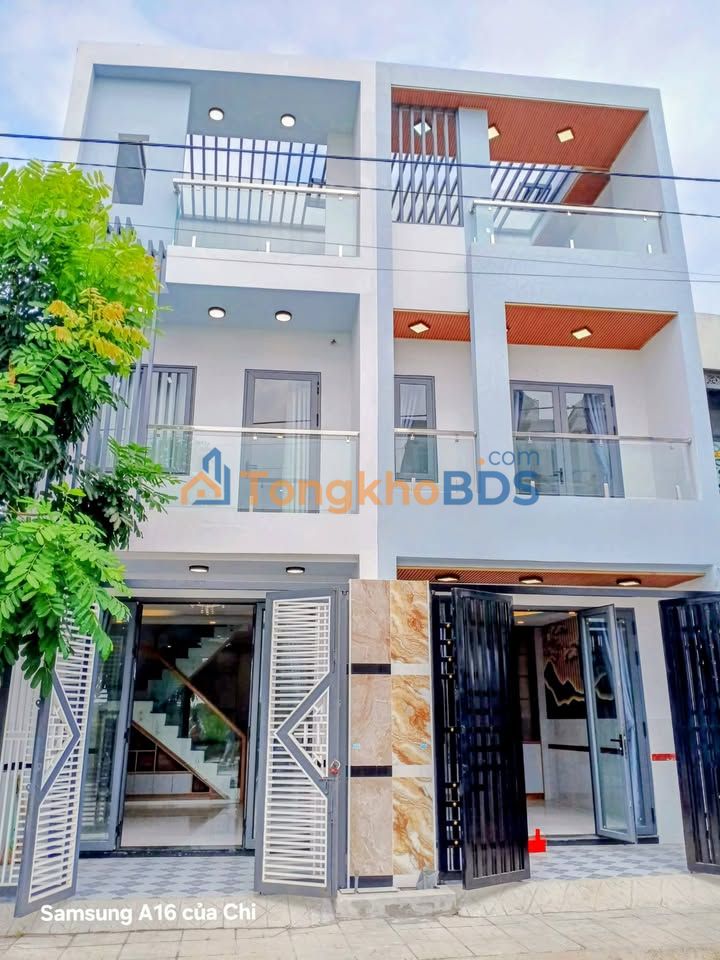 Nhà 2 lầu Mỹ Hạnh Nam Đức Hòa 52m², 2.1 tỷ - Chính chủ bán