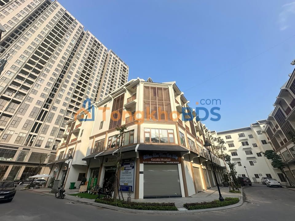 Nhà Hinode Royal Park 127m² 38 tỷ - Ô tô vào tận nhà
