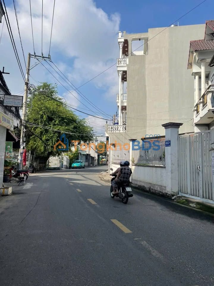 Nhà phố Đường HT17 Quận 12 92m² 10,2 tỷ - Chính chủ bán