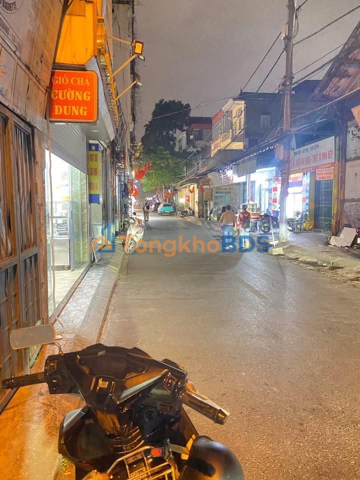 Nhà phố Ô Cách Việt Hưng 55m² - Mặt tiền kinh doanh