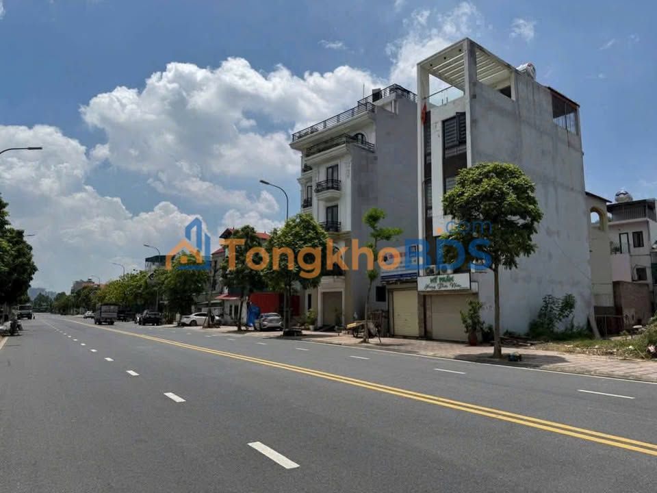 Đất Big C Long Biên 71m² giá 9 tỷ - Sổ đỏ chính chủ