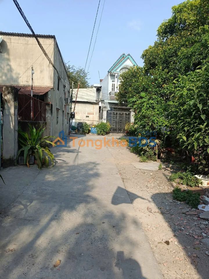 Đất Nguyễn Công Hoan Dĩ An 100m² giá 3.65 tỷ - Đường to ô tô