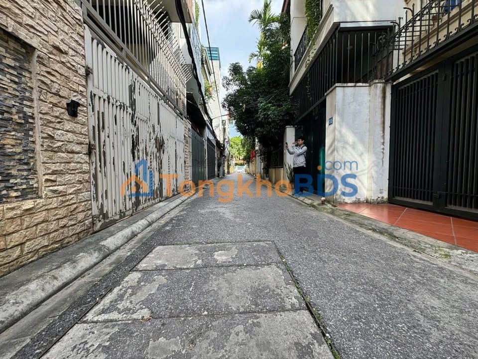 Nhà Long Biên 108m² 33 tỷ - Ô tô vào tận nhà