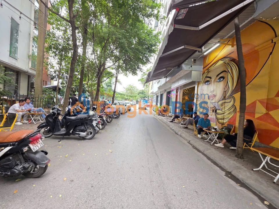 Nhà nguyên căn Trần Kim Xuyến 73m² giá 45 triệu - Sẵn sàng ở ngay