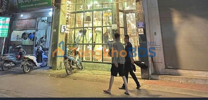 Nhà mặt phố Lê Văn Hiến Bắc Từ Liêm 100m² - Mặt tiền kinh doanh