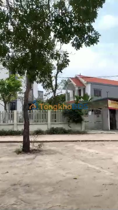 Đất Tân Phú Quốc Oai 56m² giá 1,7 tỷ - Sổ đỏ chính chủ