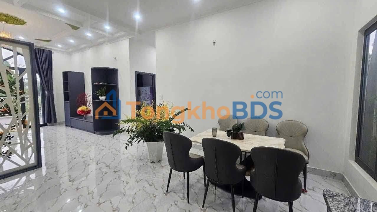 Nhà riêng Hẻm 93 Hà Giang 194m² 4.7 tỷ - Ô tô vào tận nhà