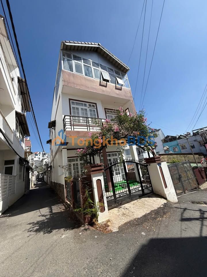 Nhà 2 mặt tiền Phù Đổng Thiên Vương Đà Lạt 105m² 9.3 tỷ - Chính chủ bán