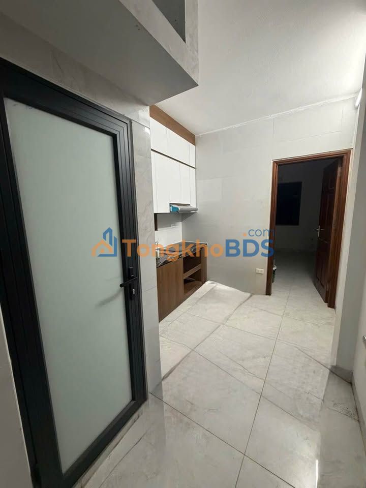 Nhà riêng Ngõ 165 Chợ Khâm Thiên 30m² giá 15 triệu - Sẵn sàng ở ngay