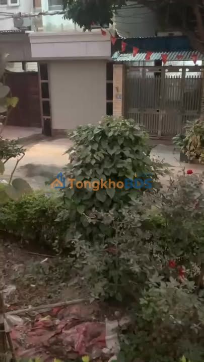 Nhà nguyên căn Khuyến Lương 4T Thỏa thuận - Ô tô vào