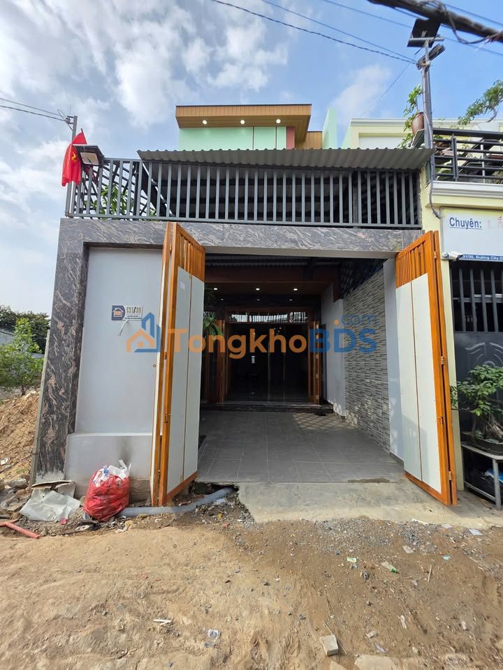 Nhà Tân Bình Dĩ An 102m² 4,85 tỷ - Ô tô vào tận nhà