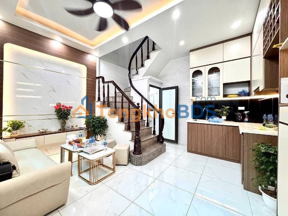 Nhà Vũ Tông Phan 30m² hơn 6 tỷ - Chính chủ bán