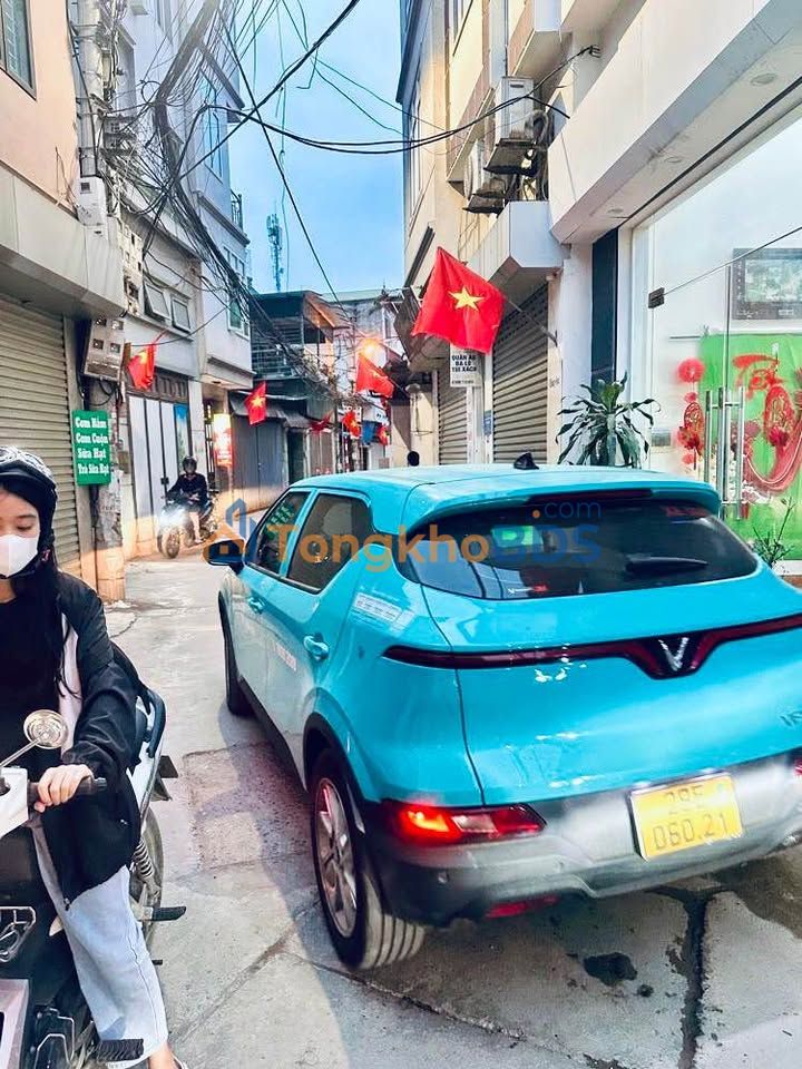 Đất nền Xuân Thủy Cầu Giấy 39m² giá 9 tỷ - Sổ đỏ chính chủ