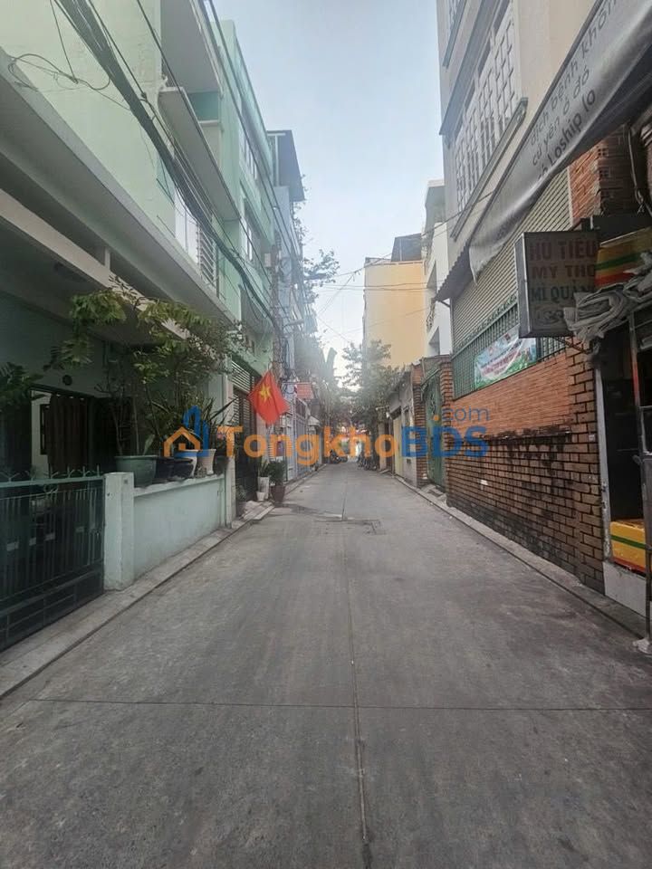 Nhà Tân Phú Lý Thường Kiệt 58m² 14.9 tỷ - Ô tô vào nhà