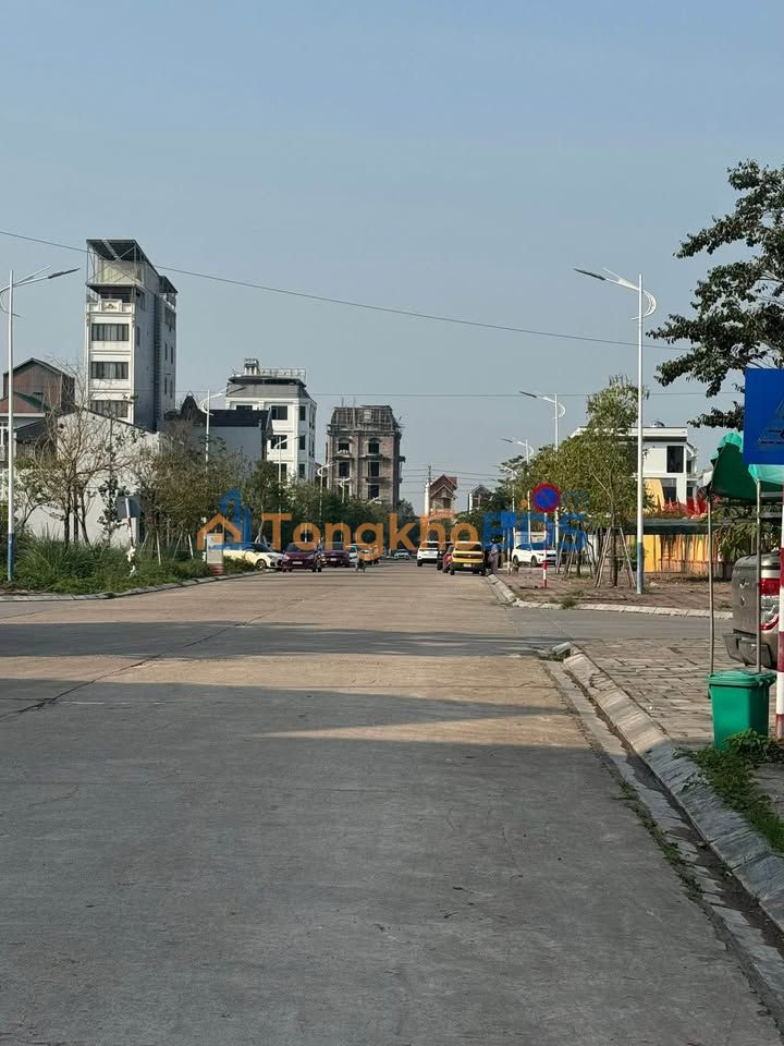 Đất nền Lê Thanh Nghị Móng Cái 84m² giá thỏa thuận - Đường ô tô